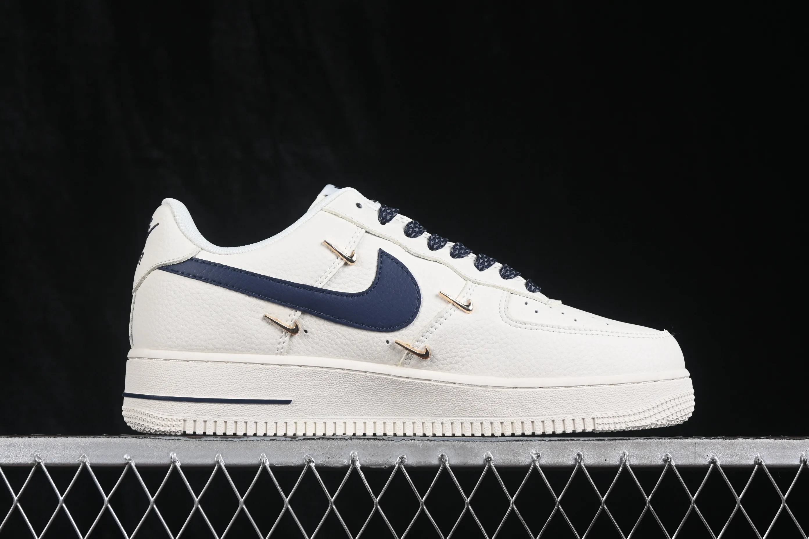 All categories Nk Air Force 1 Air Force series Nk Air Force 1 Low Air Force low-top Nike Air Force 1'07 Low joint model Air Force 1 low-top casual sneakers DN9688-127